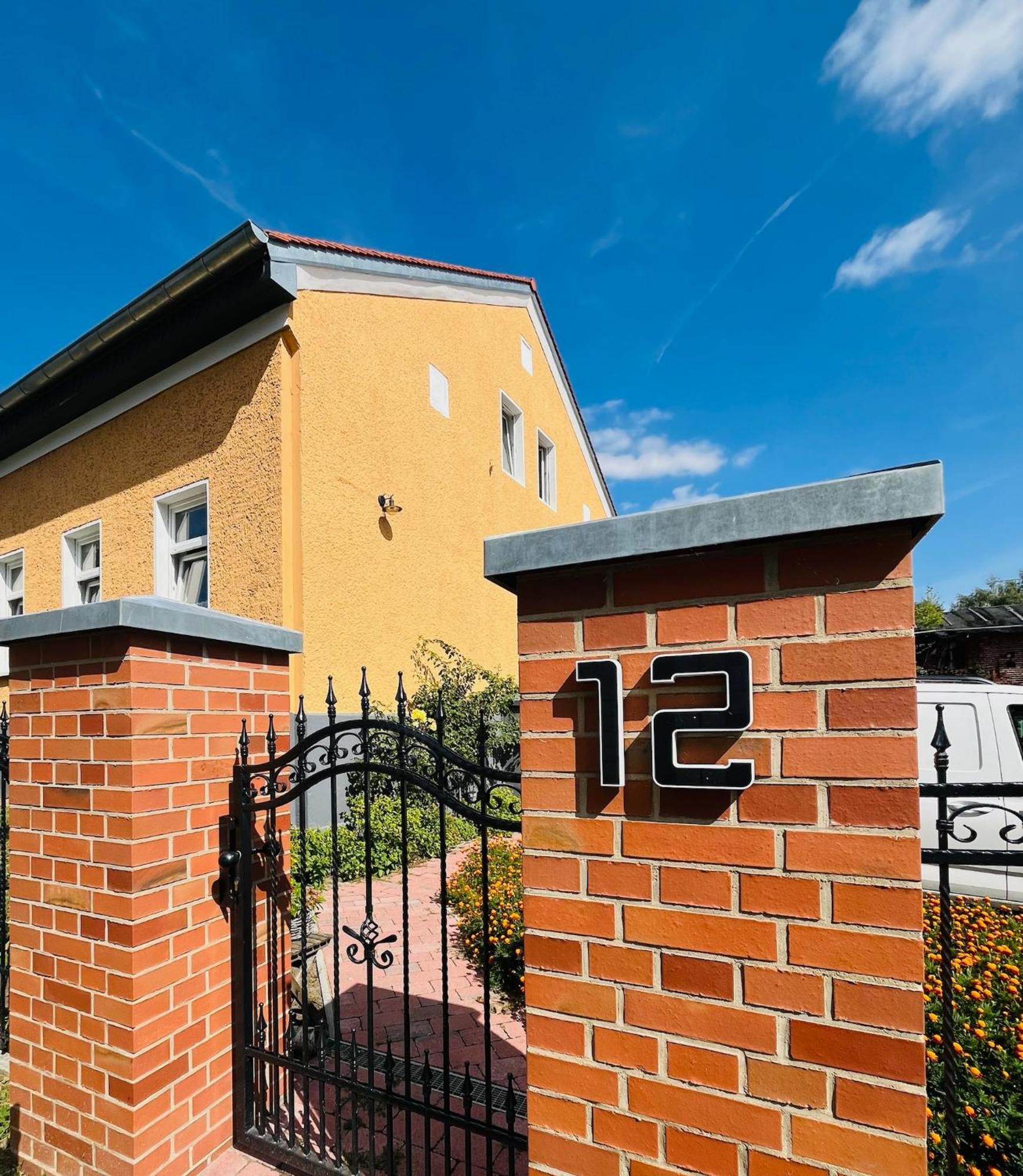Gutshof Von Gemuenden Ferienwohnung 1 Bernau bei Berlin Eksteriør billede